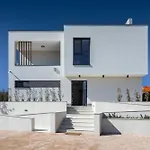 Levita With Pool Villa Poreč