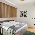 Levita With Pool Villa